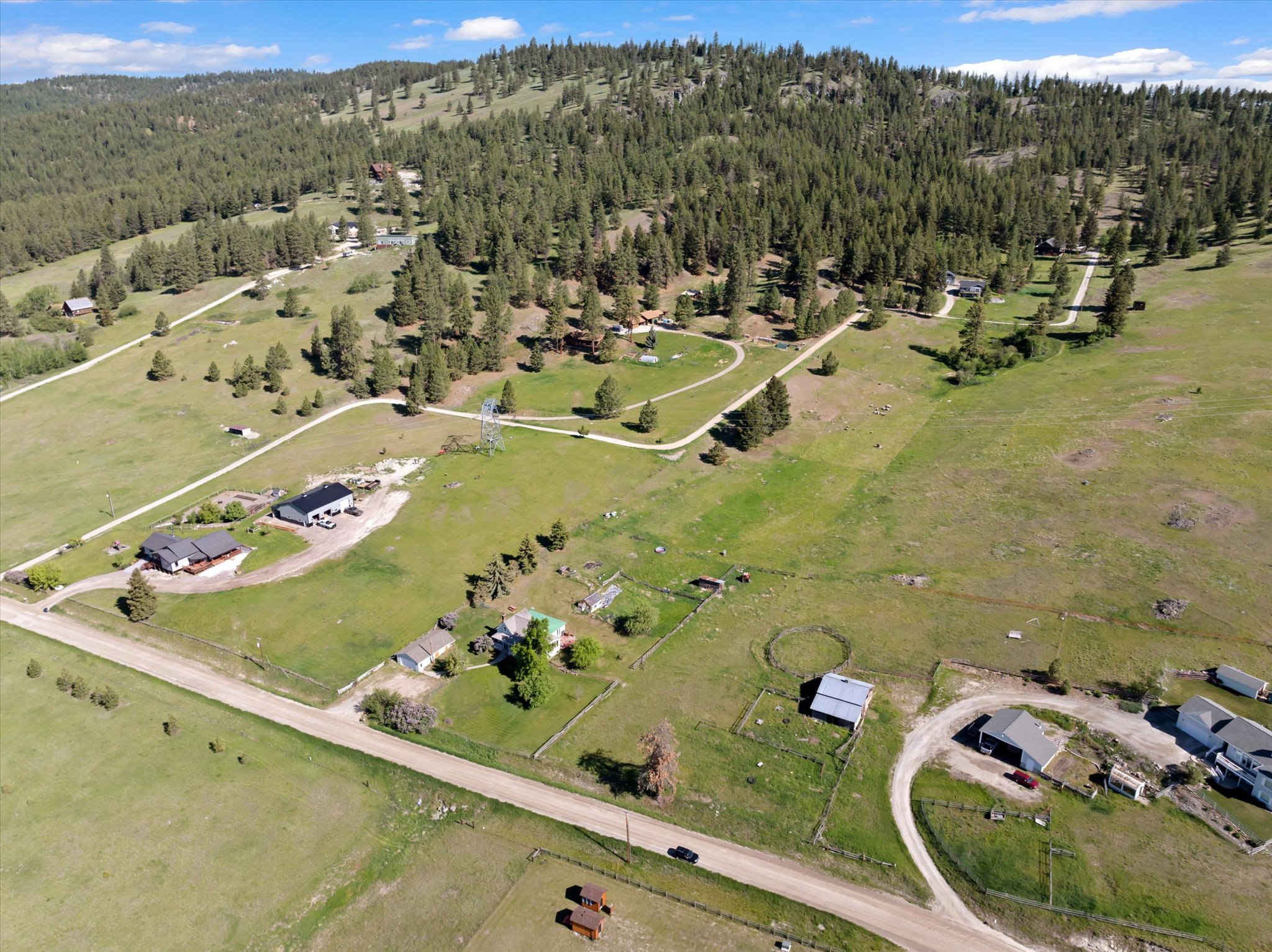 Kalispell, Montana 59901, United States, 5 Bedrooms Bedrooms, ,2 BathroomsBathrooms,Residential,Active,164129