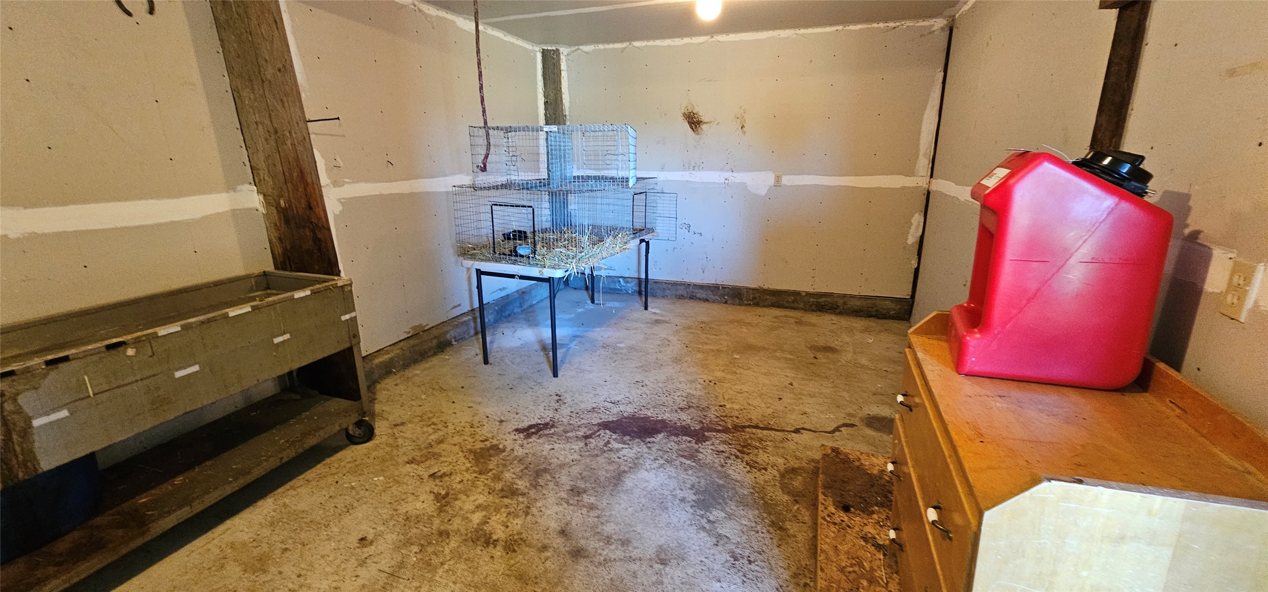 Kalispell, Montana 59901, United States, 5 Bedrooms Bedrooms, ,2 BathroomsBathrooms,Residential,Active,164129