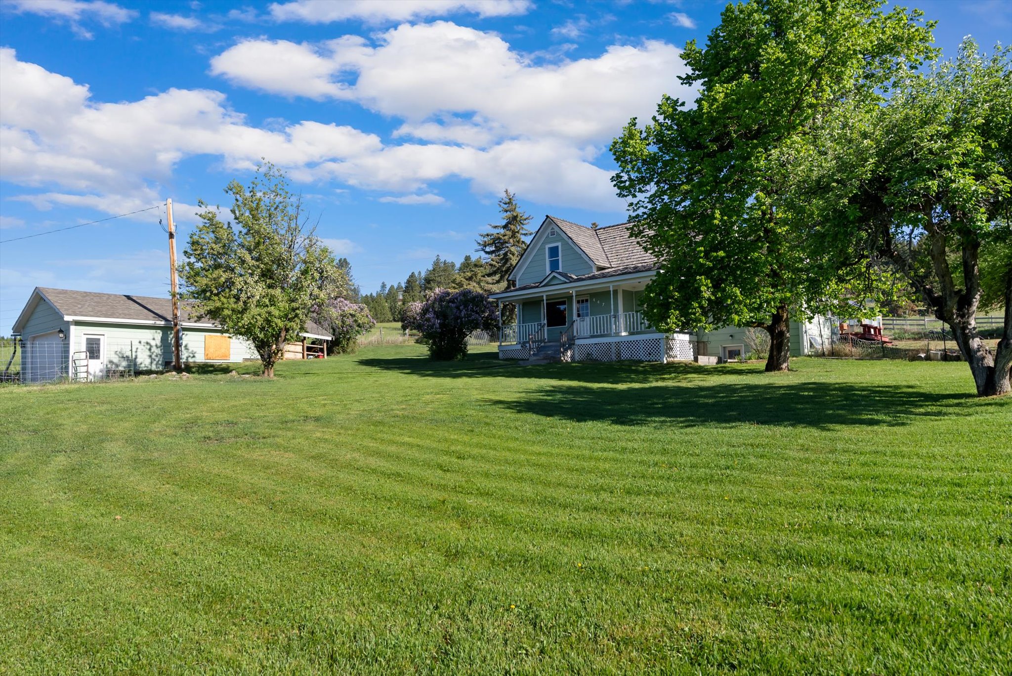 Kalispell, Montana 59901, United States, 5 Bedrooms Bedrooms, ,2 BathroomsBathrooms,Residential,Active,164129