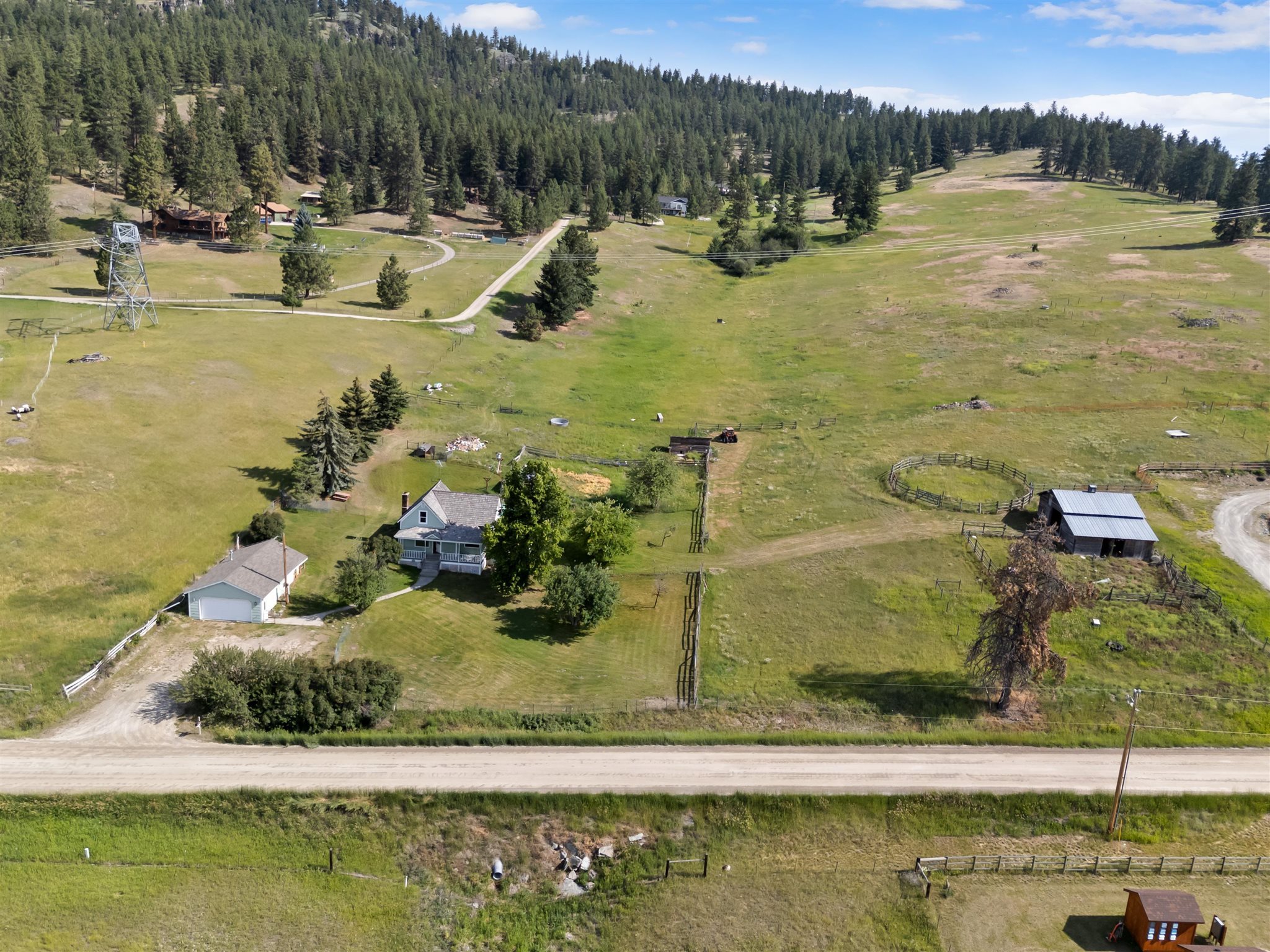 Kalispell, Montana 59901, United States, 5 Bedrooms Bedrooms, ,2 BathroomsBathrooms,Residential,Active,164129