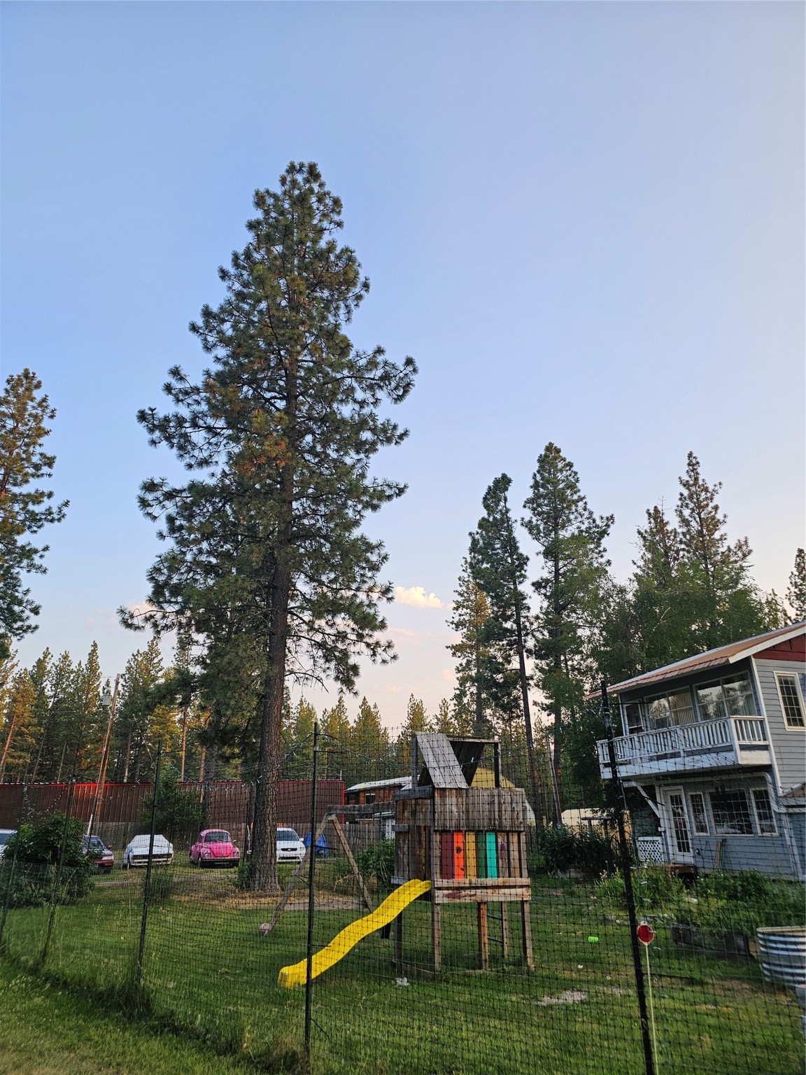 Bigfork, Montana 59911, United States, 2 Bedrooms Bedrooms, ,2 BathroomsBathrooms,Residential,Pending,49792