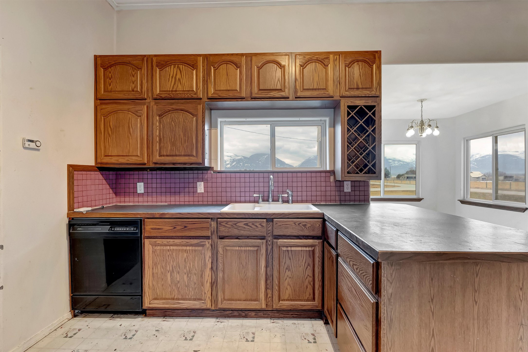 Corvallis, Montana 59828, United States, 3 Bedrooms Bedrooms, ,1 BathroomBathrooms,Residential,Pending,82989