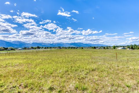 Tiny photo for NHN Oil Well Road, Corvallis, MT 59828 (MLS # 30066315)