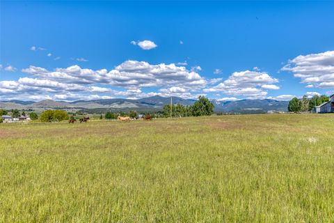 Tiny photo for NHN Oil Well Road, Corvallis, MT 59828 (MLS # 30066315)