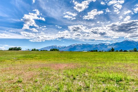 Tiny photo for NHN Oil Well Road, Corvallis, MT 59828 (MLS # 30066315)