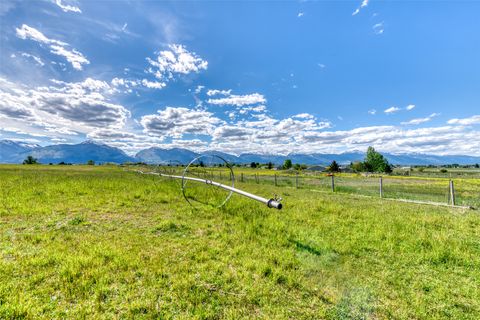 Tiny photo for NHN Oil Well Road, Corvallis, MT 59828 (MLS # 30066315)