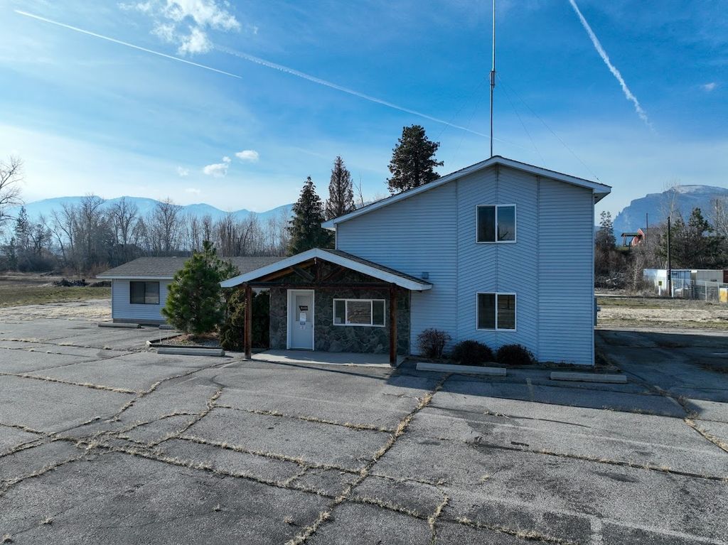 Photo of 753 Us Highway 93 N, Hamilton, MT 59840 (MLS # 30058245)