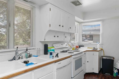 Tiny photo for 804 19th Street S, Great Falls, MT 59405 (MLS # 30070858)