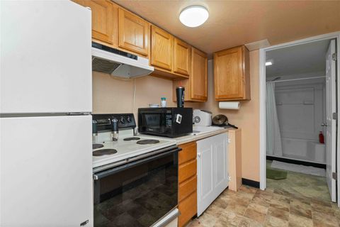 Tiny photo for 804 19th Street S, Great Falls, MT 59405 (MLS # 30070858)