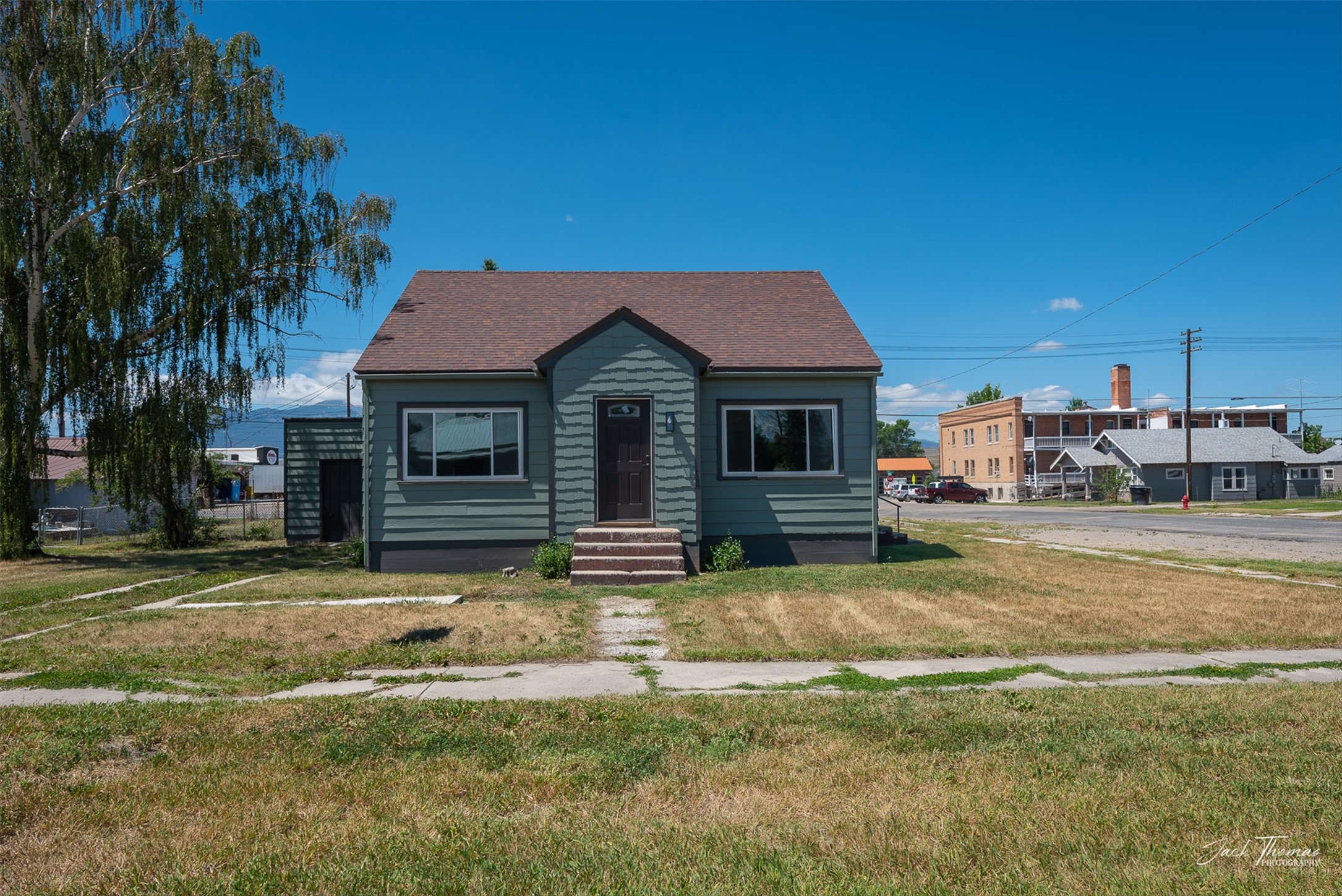 700 4th Street