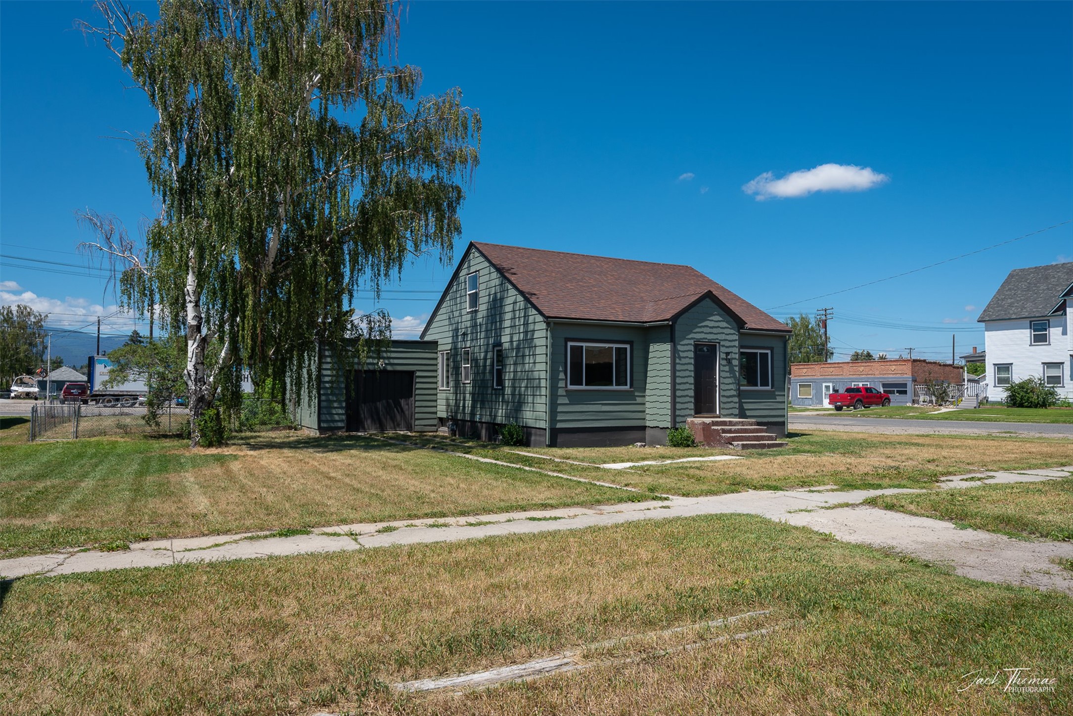 700 4th Street