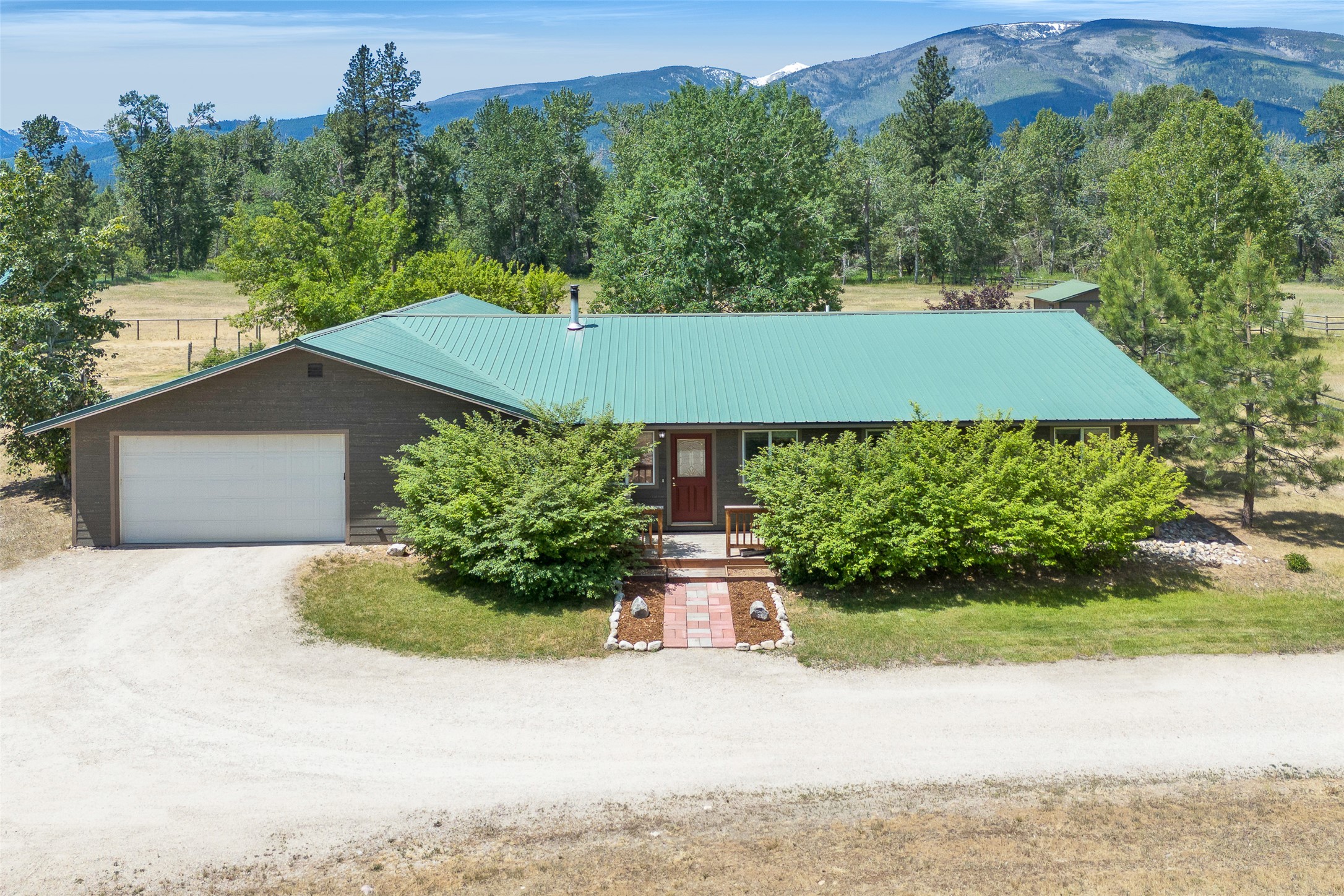 1567 Ward Mountain Lane
