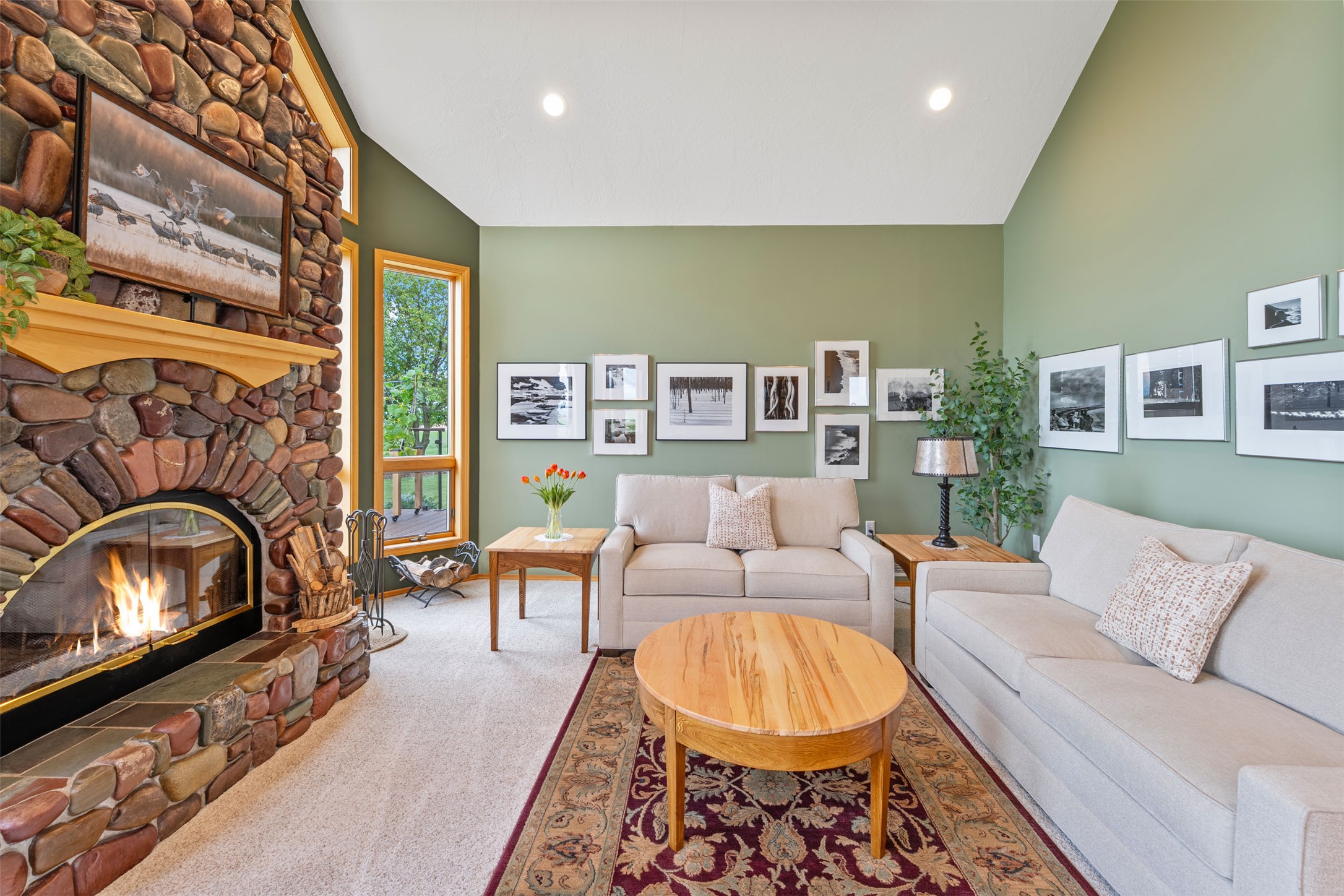 Kalispell, Montana 59901, United States, 3 Bedrooms Bedrooms, ,3 BathroomsBathrooms,Residential,Active,185687