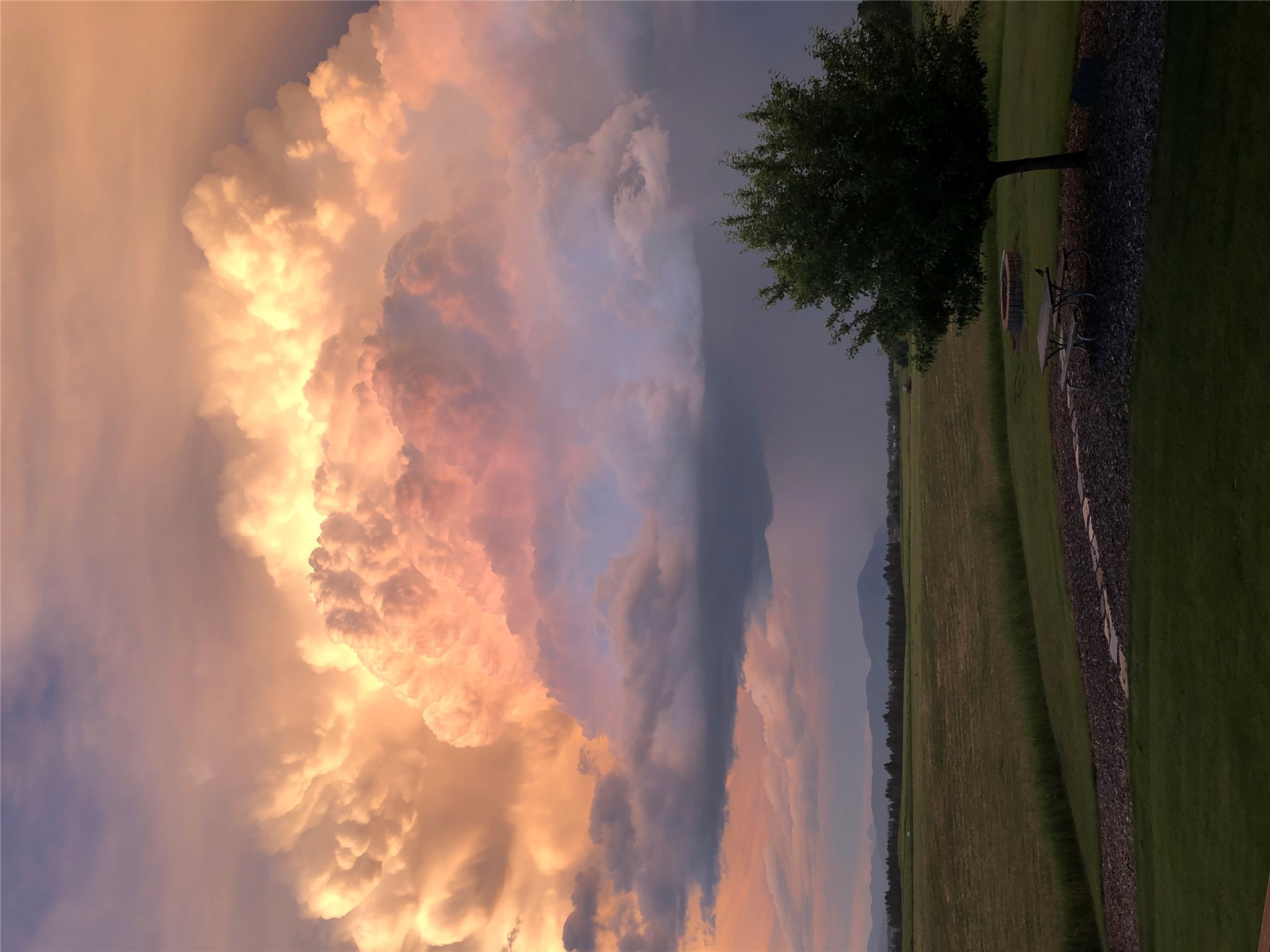 Kalispell, Montana 59901, United States, 3 Bedrooms Bedrooms, ,3 BathroomsBathrooms,Residential,Active,185687