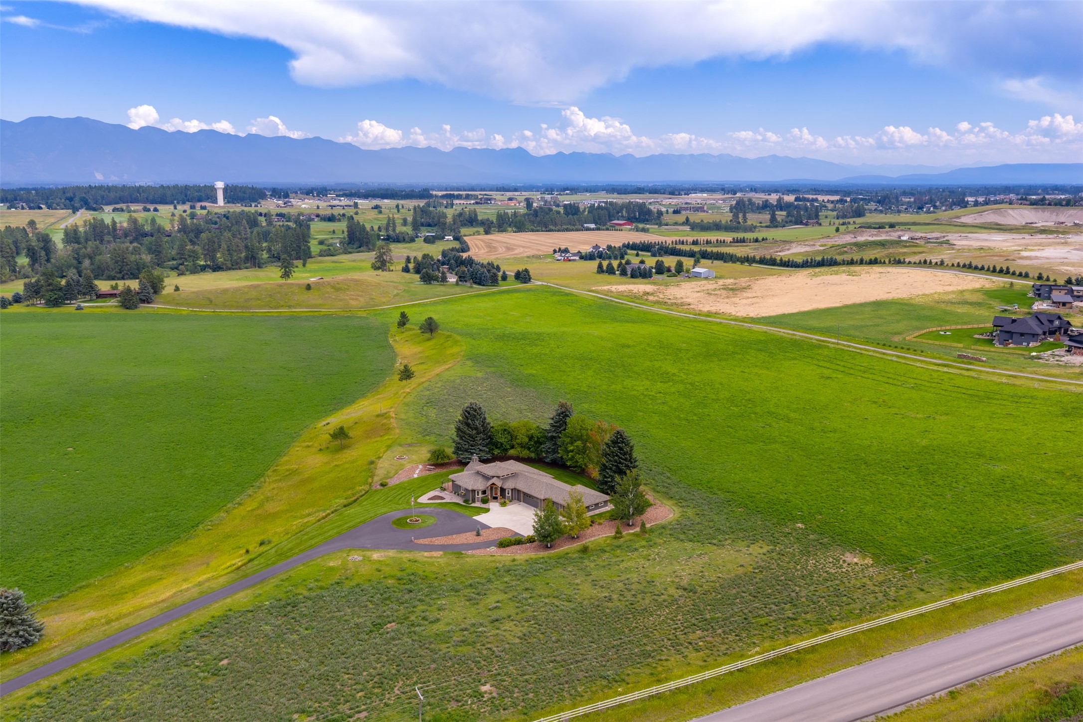 Kalispell, Montana 59901, United States, 3 Bedrooms Bedrooms, ,3 BathroomsBathrooms,Residential,Active,185687