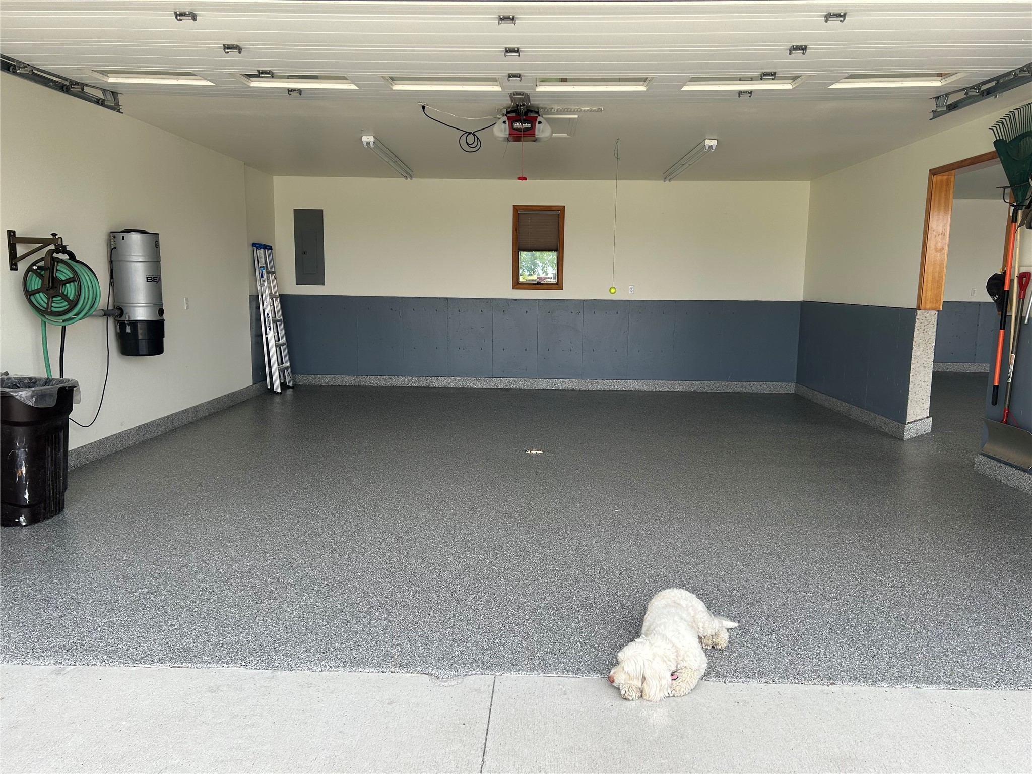 Kalispell, Montana 59901, United States, 3 Bedrooms Bedrooms, ,3 BathroomsBathrooms,Residential,Active,185687