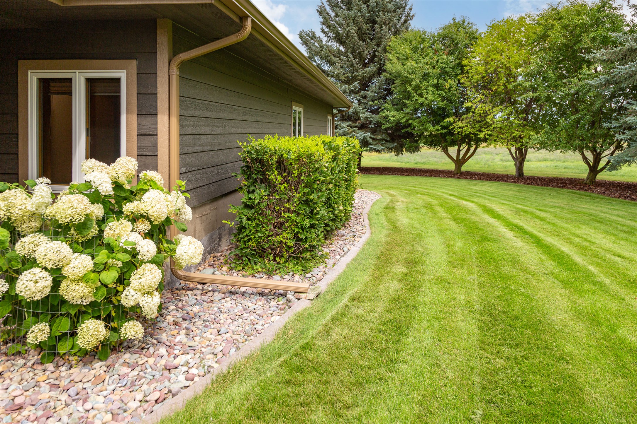 Kalispell, Montana 59901, United States, 3 Bedrooms Bedrooms, ,3 BathroomsBathrooms,Residential,Active,185687