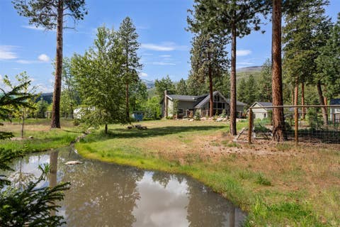 Photo of 895 W Cow Creek Road, Hamilton, MT 59840 (MLS # 30059986)
