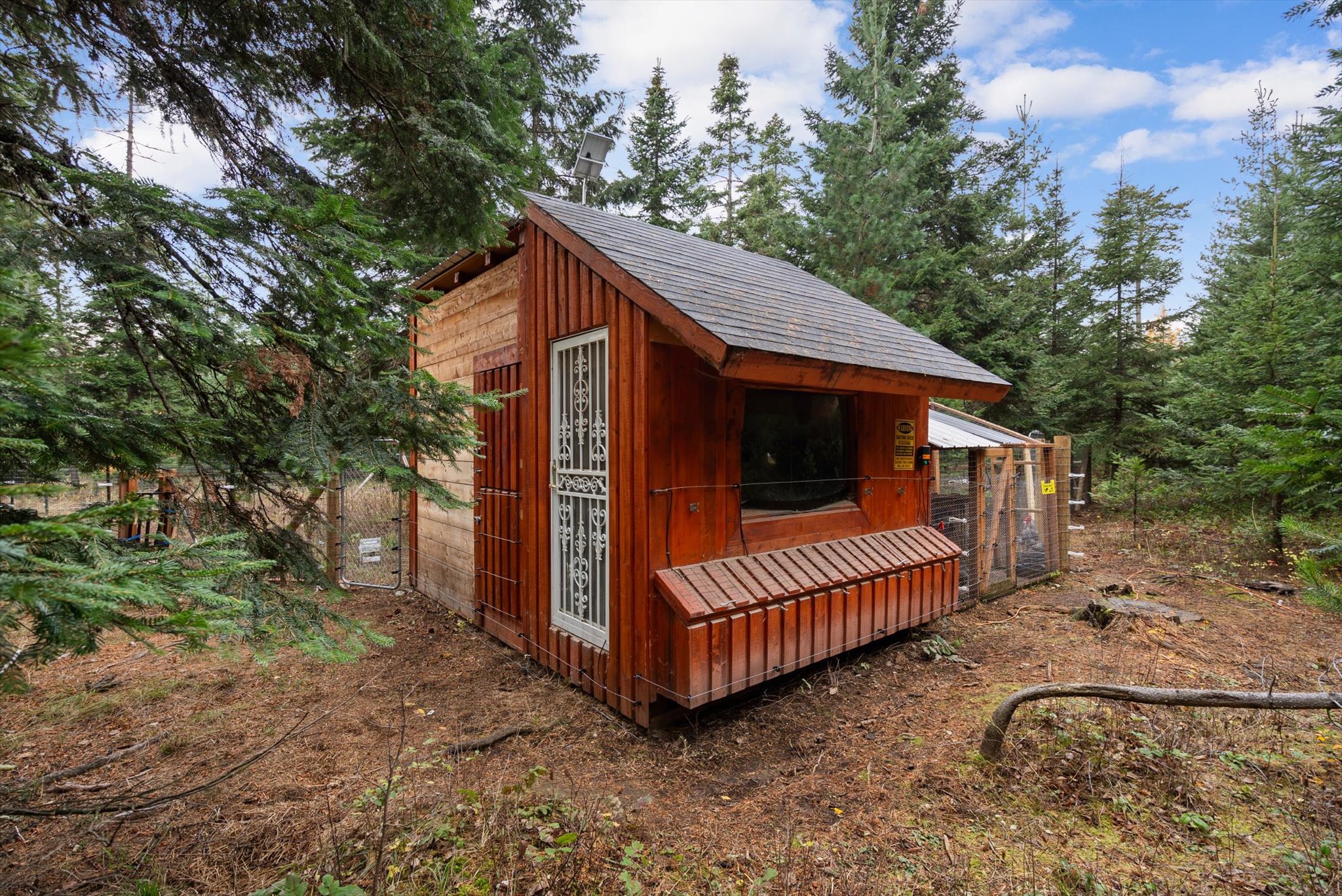 Kalispell, Montana, 59901, United States, 6 Bedrooms Bedrooms, ,5 BathroomsBathrooms,Residential,Active,2045394