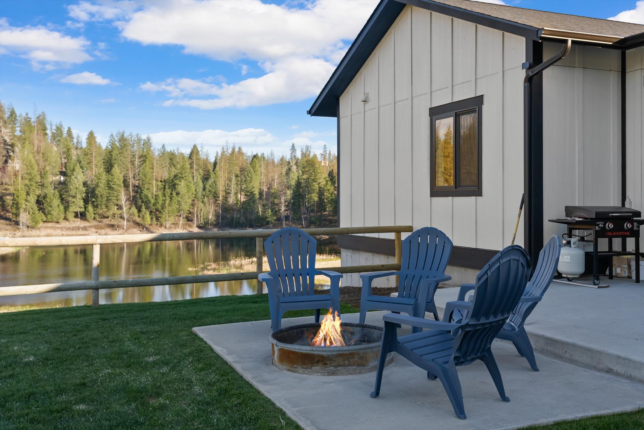 Bigfork, Montana 59911, United States, 4 Bedrooms Bedrooms, ,3 BathroomsBathrooms,Residential,Active,116333