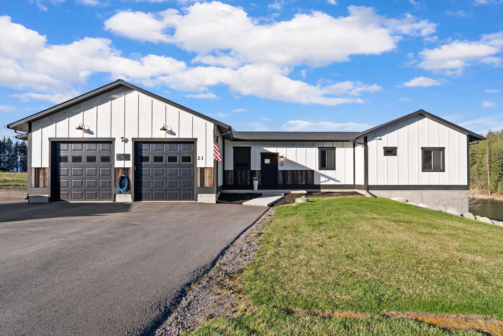 Bigfork, Montana 59911, United States, 4 Bedrooms Bedrooms, ,3 BathroomsBathrooms,Residential,Active,116333