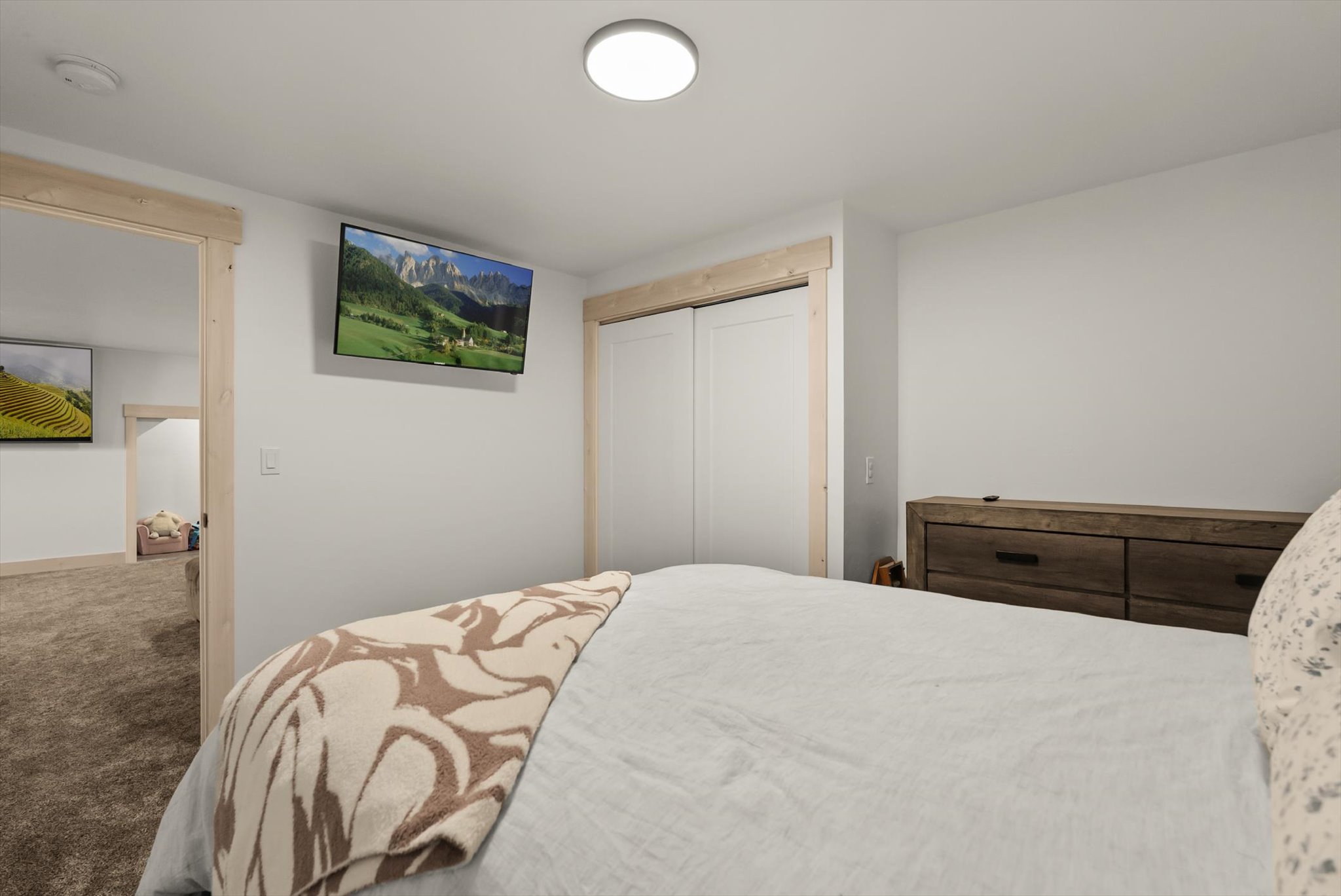 Bigfork, Montana 59911, United States, 4 Bedrooms Bedrooms, ,3 BathroomsBathrooms,Residential,Active,116333