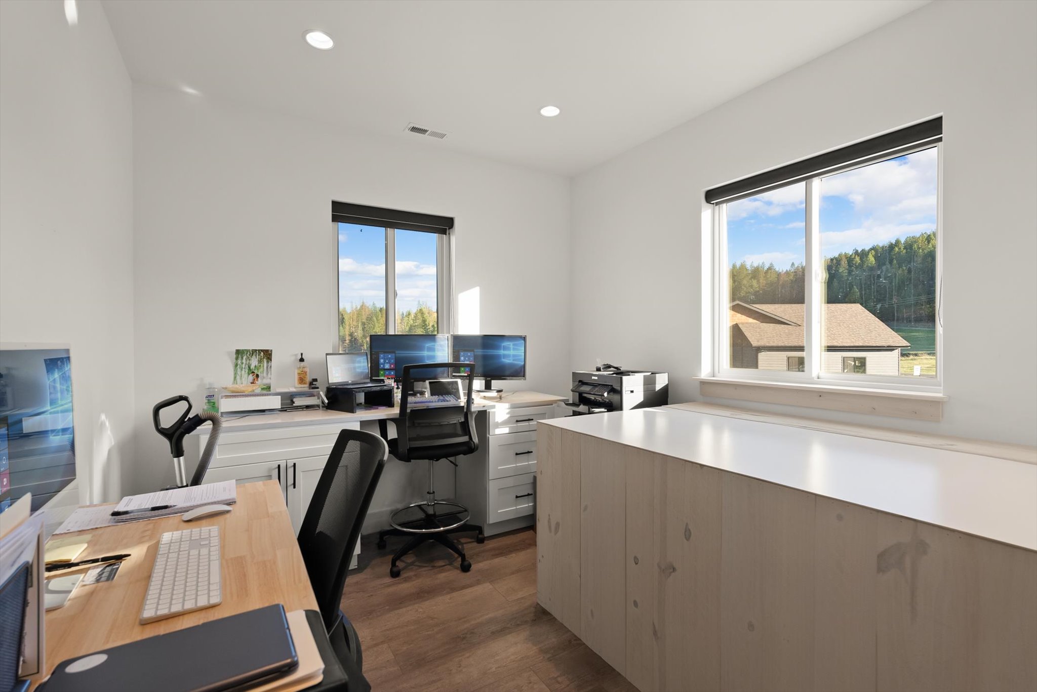 Bigfork, Montana 59911, United States, 4 Bedrooms Bedrooms, ,3 BathroomsBathrooms,Residential,Active,116333