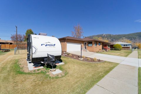 Tiny photo for 3111 Ottawa Street, Butte, MT 59701 (MLS # 30068624)