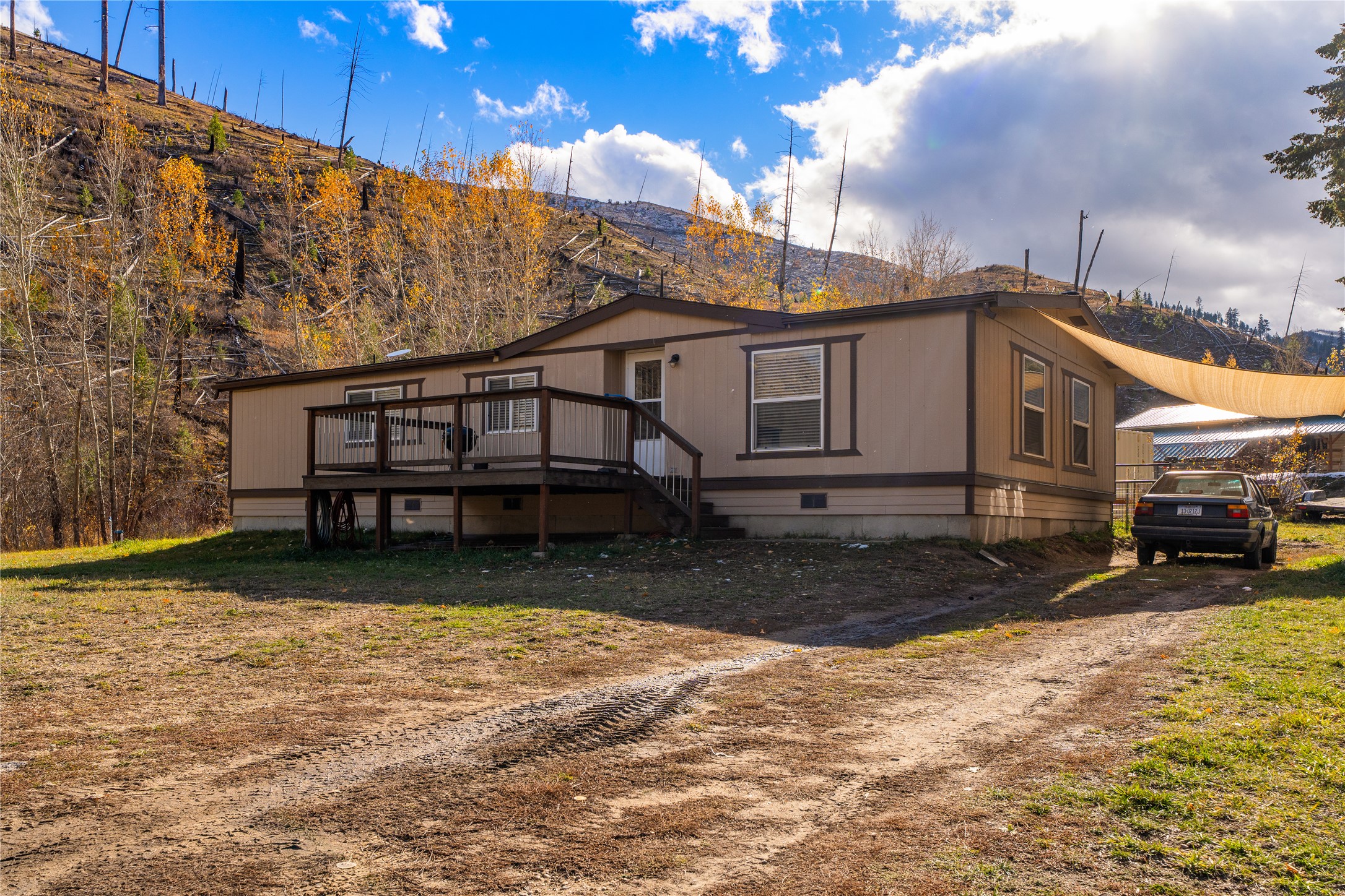 271 & 259 Laird Creek Road