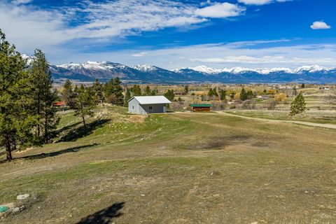 Tiny photo for 829 Weber Butte Trail, Corvallis, MT 59828 (MLS # 30068402)
