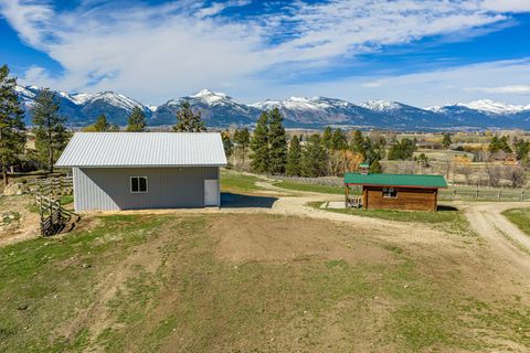 Tiny photo for 829 Weber Butte Trail, Corvallis, MT 59828 (MLS # 30068402)