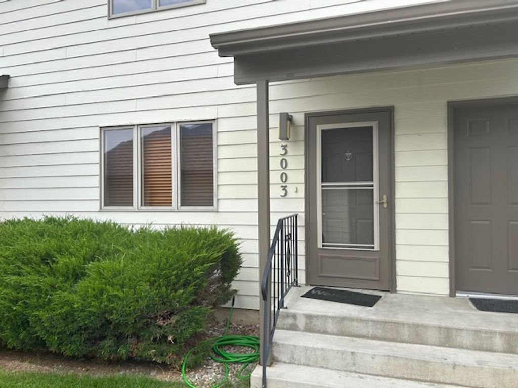 Photo of 3003 Meadowlark Lane, Butte, MT 59701 (MLS # 30070196)