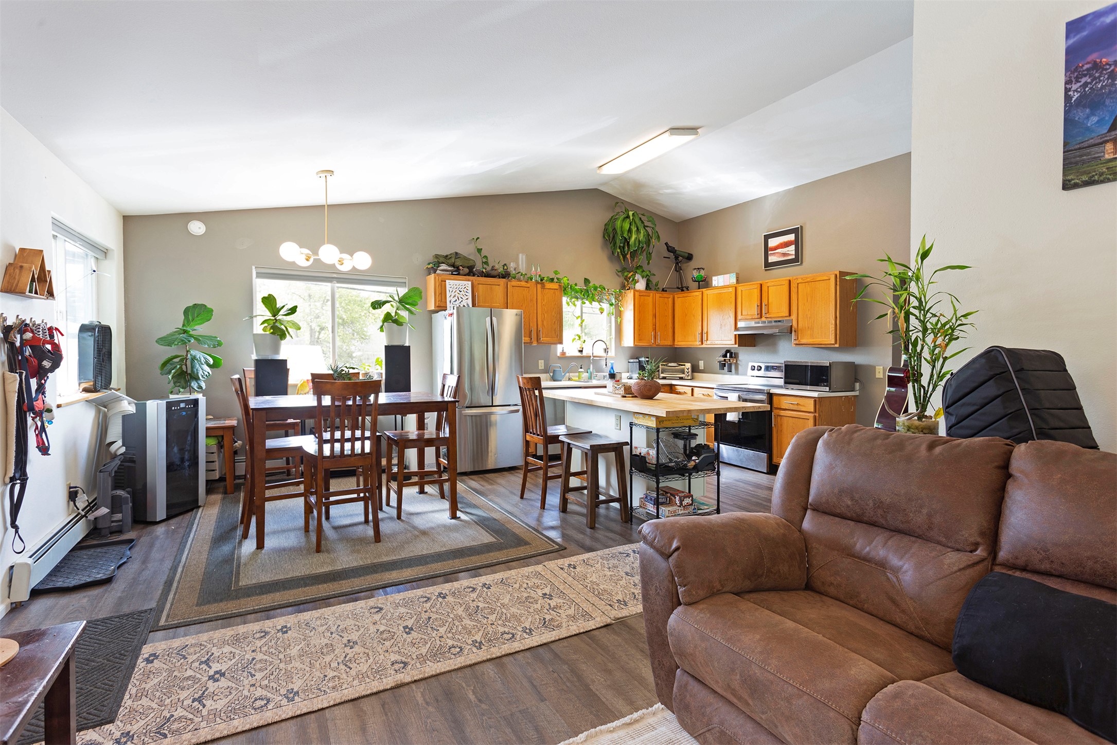 1325 S 1st Street W 3