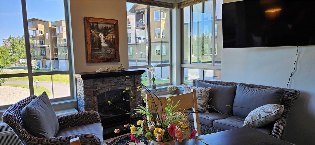 Photo of 100 Woodlands Way #204, Kalispell, MT 59901 (MLS # 30064200)