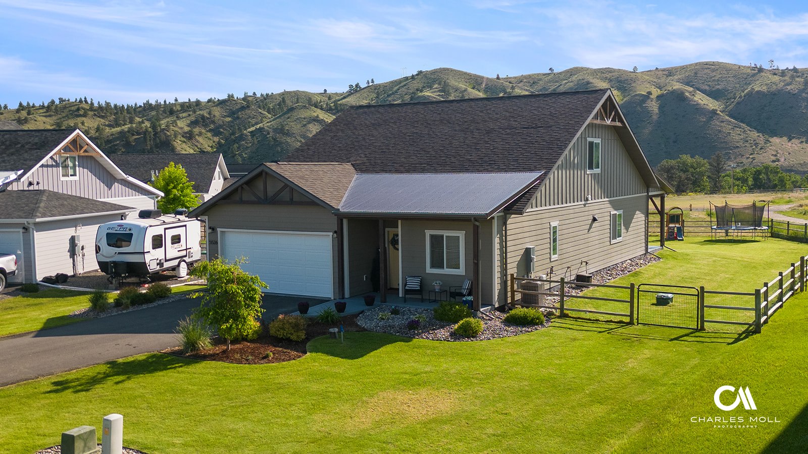 Helena, Montana 59602, United States, 4 Bedrooms Bedrooms, ,3 BathroomsBathrooms,Residential,Active,149704