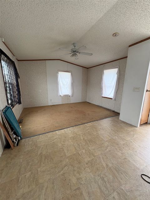 Tiny photo for 4178 Highwood Drive, Great Falls, MT 59405 (MLS # 30070899)