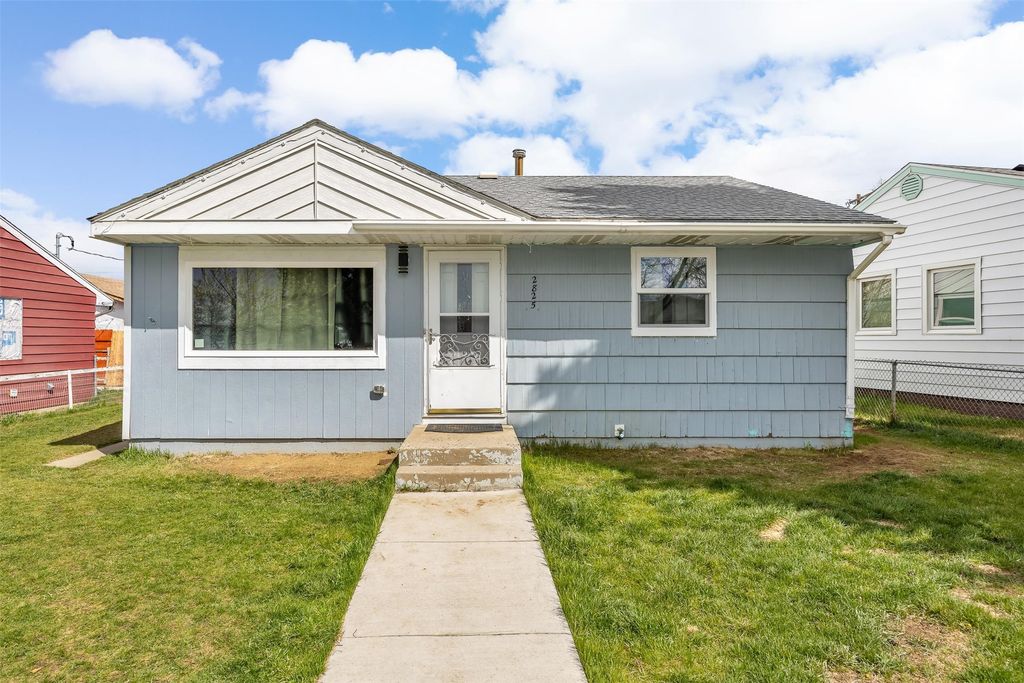 Photo of 2825 St Ann Street, Butte, MT 59701 (MLS # 30069974)