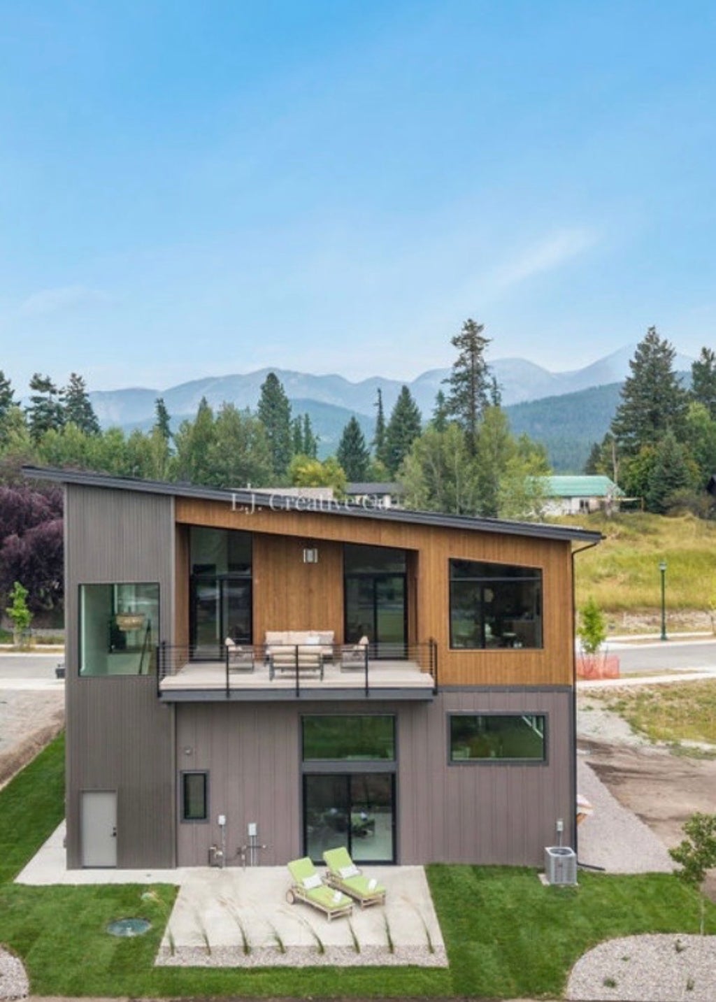 Photo of 817 Colorado Avenue, Whitefish, MT 59937 (MLS # 30077046)