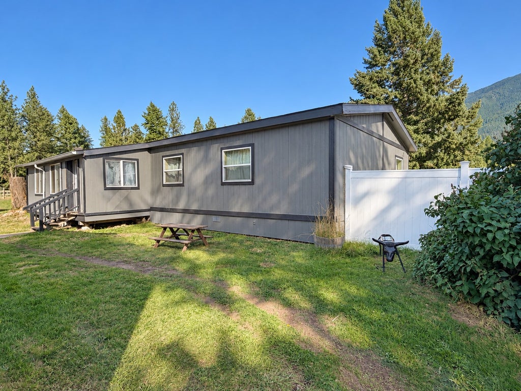 Photo of 89 Springer Road, Columbia Falls, MT 59912 (MLS # 30079098)