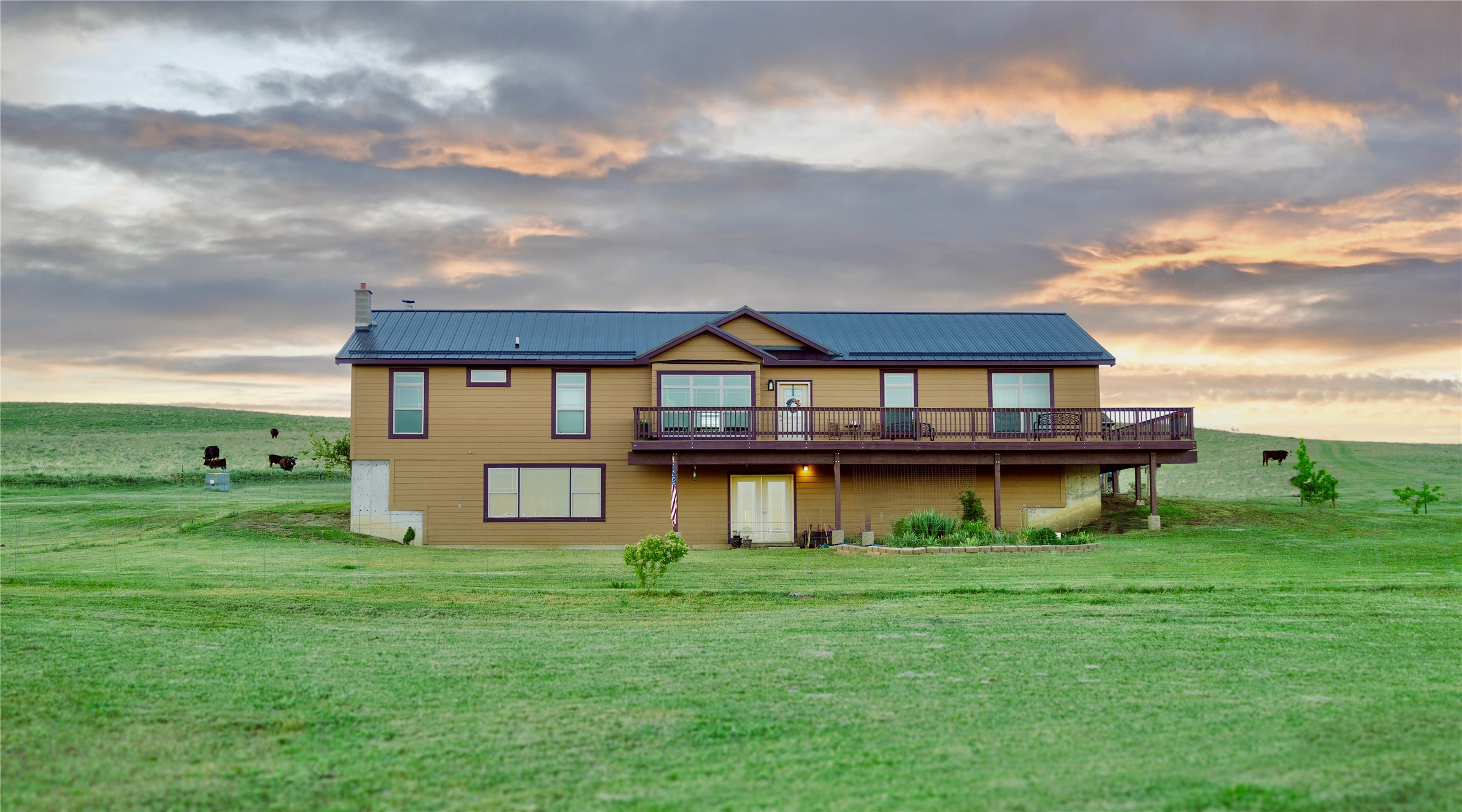 2575 Cascade Hound Creek Road