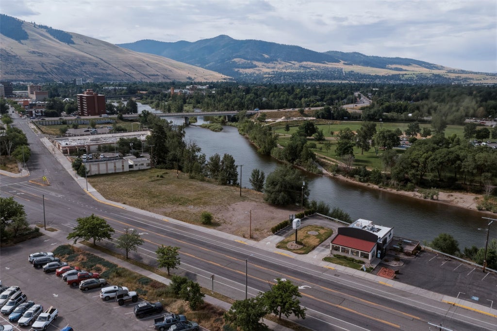Photo of 601 W Broadway Street, Missoula, MT 59802 (MLS # 30075169)