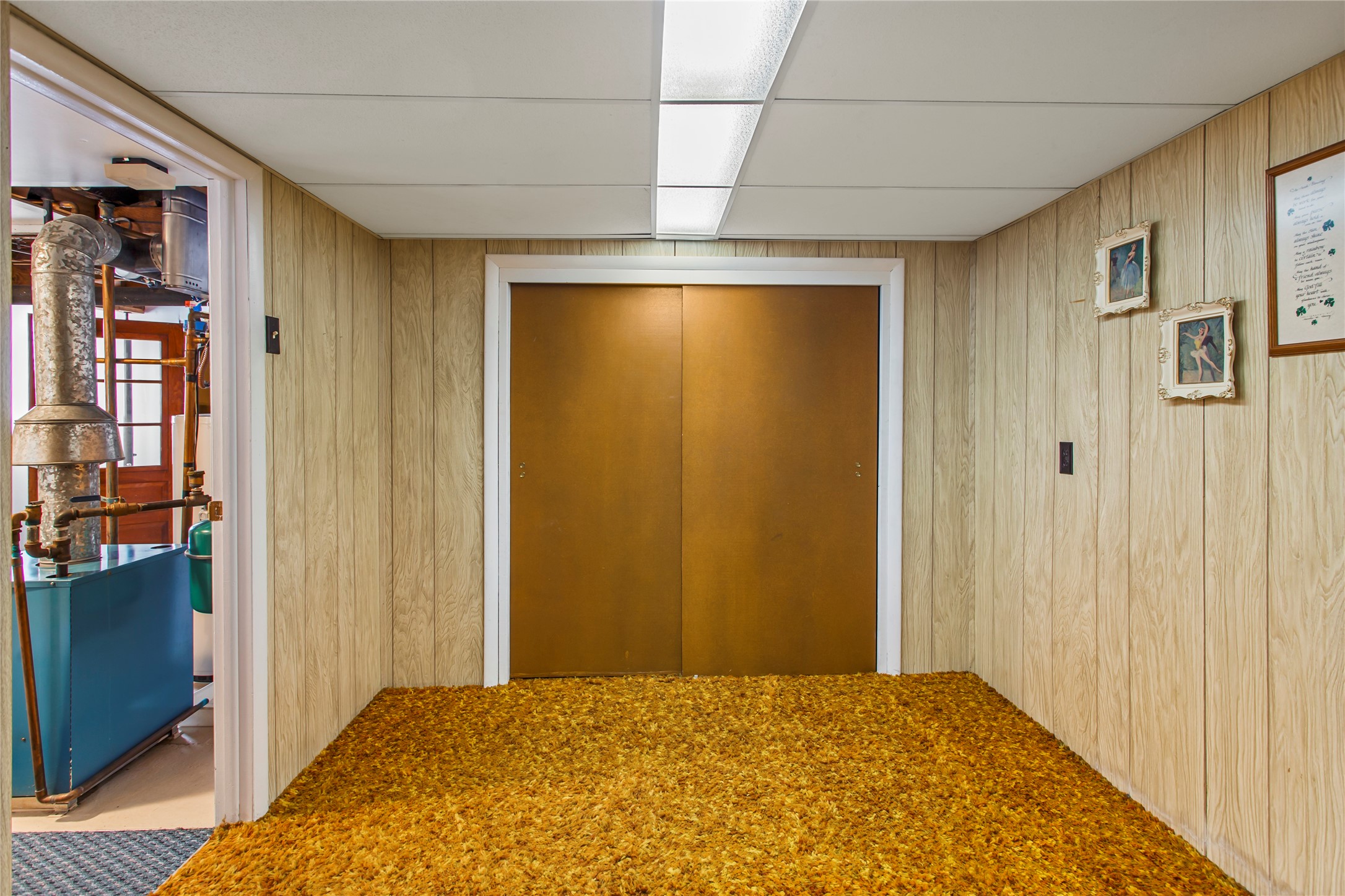 Butte, Montana 59701, United States, 2 Bedrooms Bedrooms, ,2 BathroomsBathrooms,Residential,Pending,55903