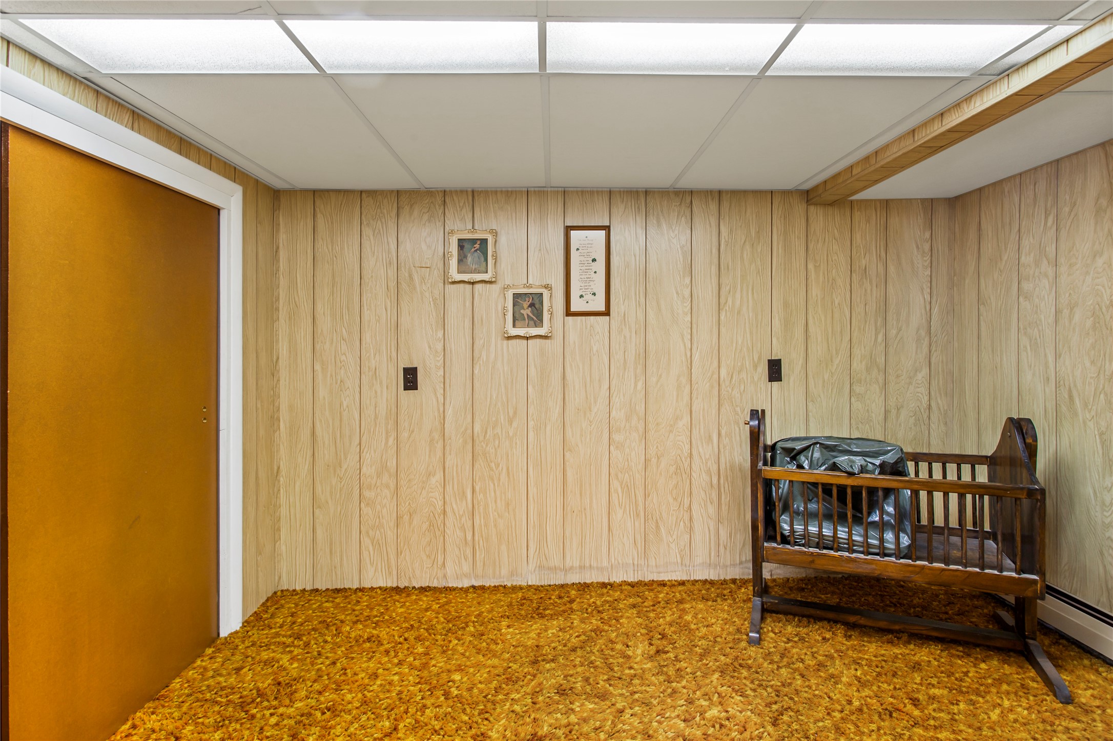 Butte, Montana 59701, United States, 2 Bedrooms Bedrooms, ,2 BathroomsBathrooms,Residential,Pending,55903