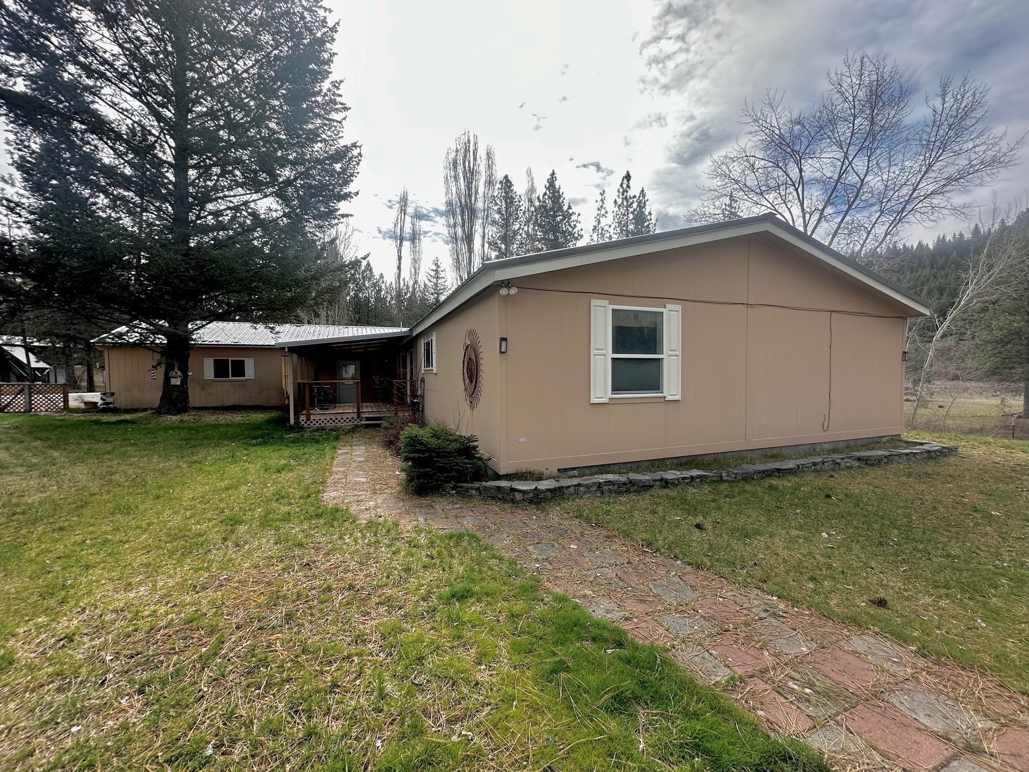 1595 River Bend Road