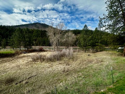 Tiny photo for 1595 River Bend Road, Superior, MT 59872 (MLS # 30067812)