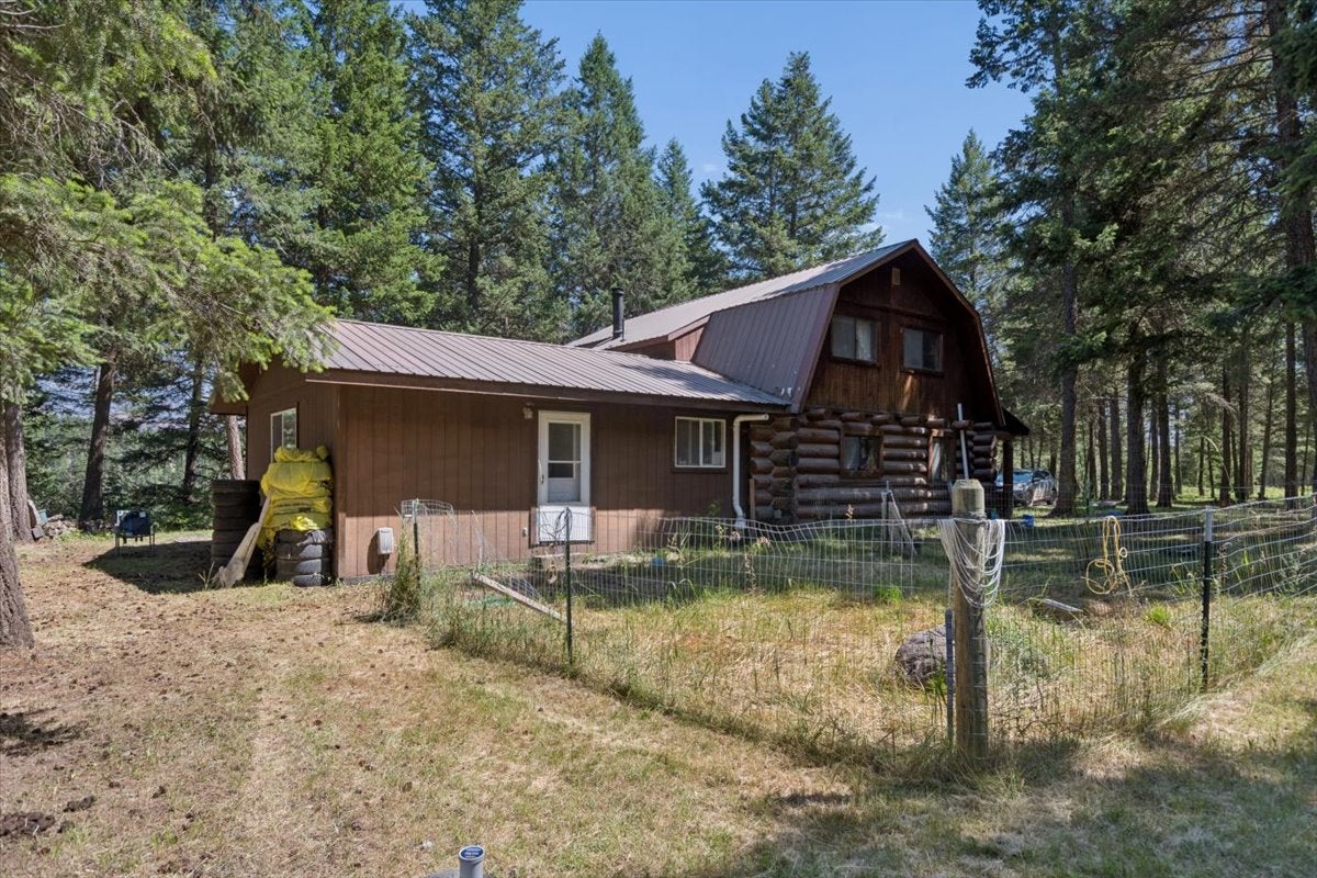 1105 Mountain Meadow Road