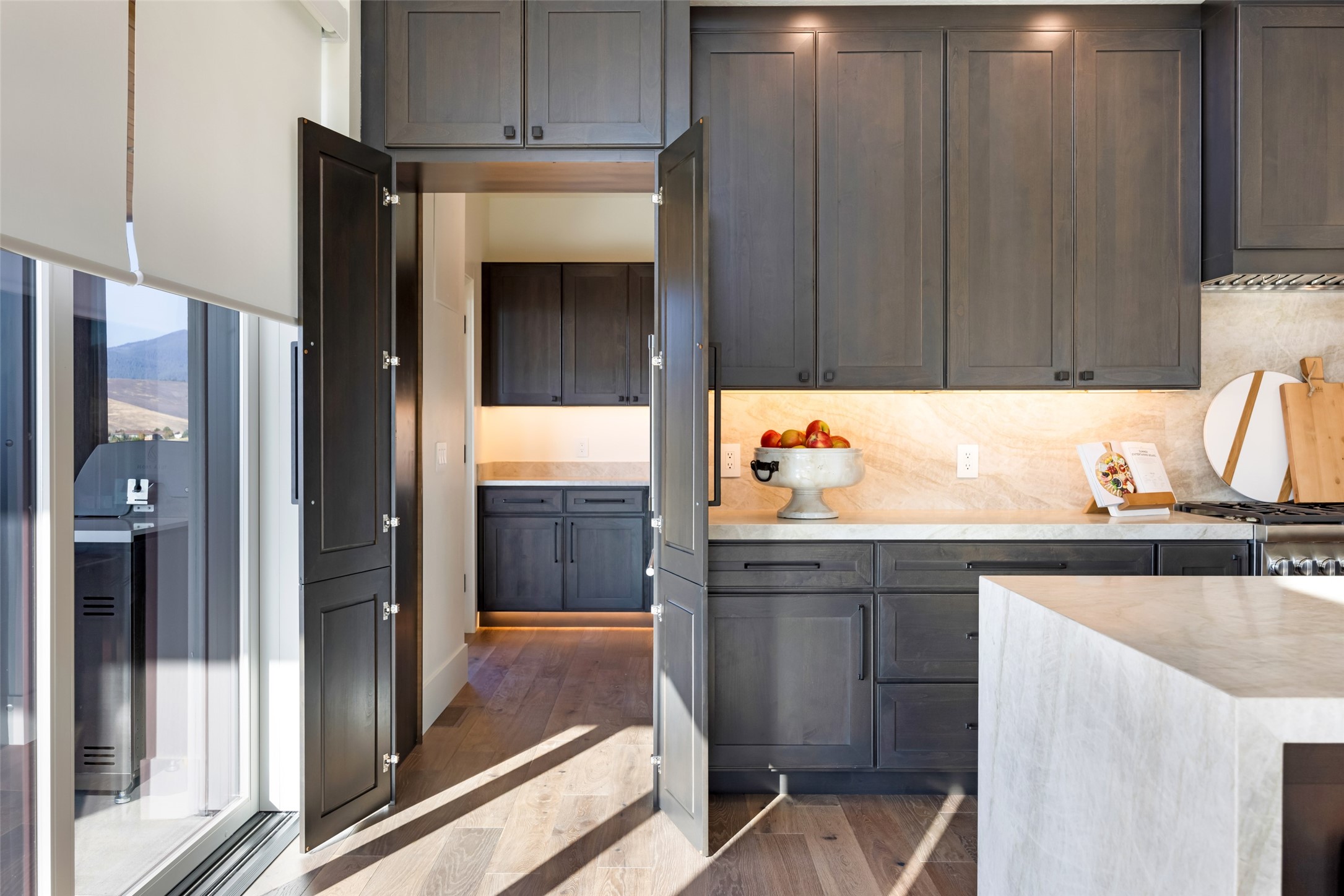 Missoula, Montana 59808, United States, 4 Bedrooms Bedrooms, ,5 BathroomsBathrooms,Residential,Active,72227