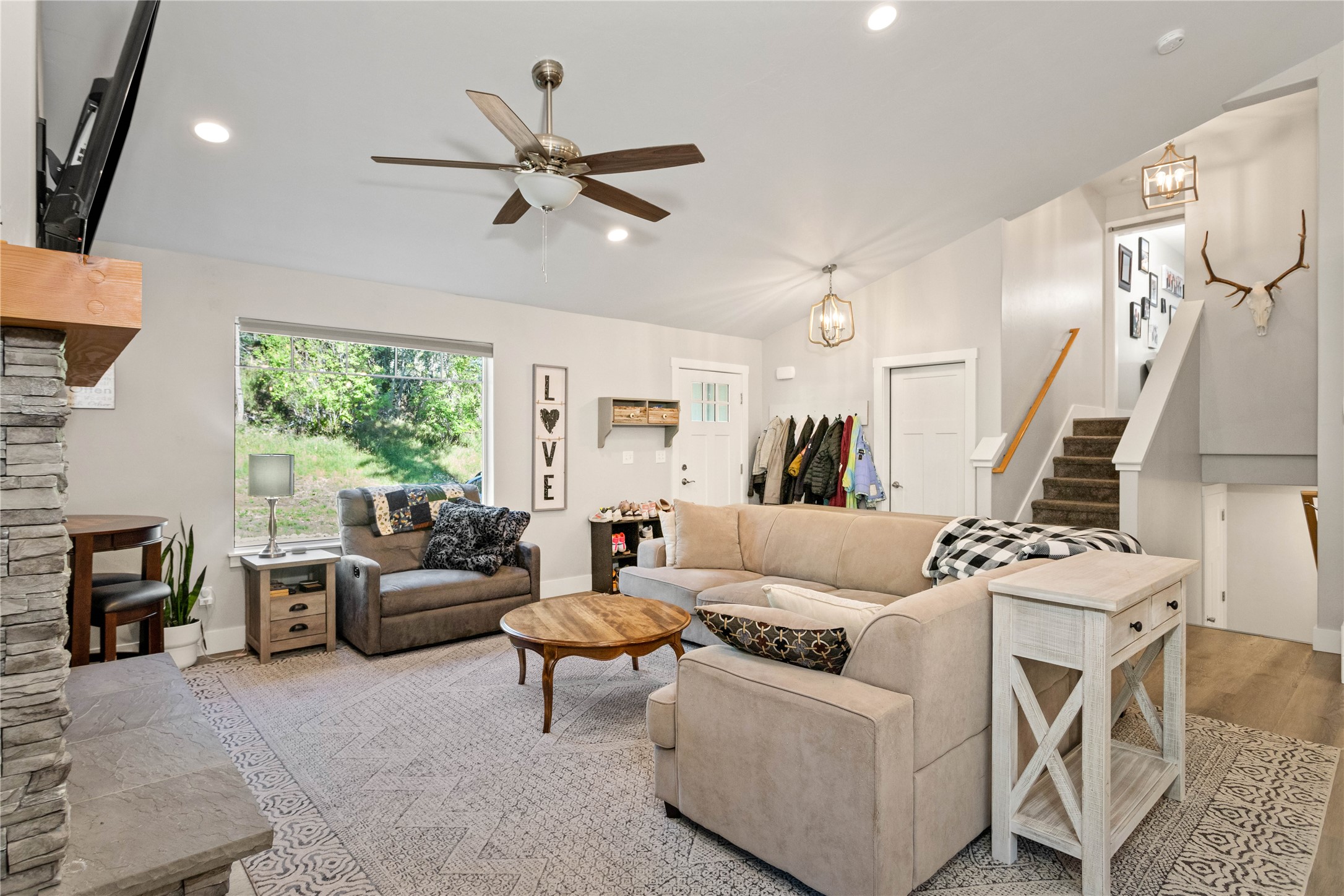 564 Peaceful Drive