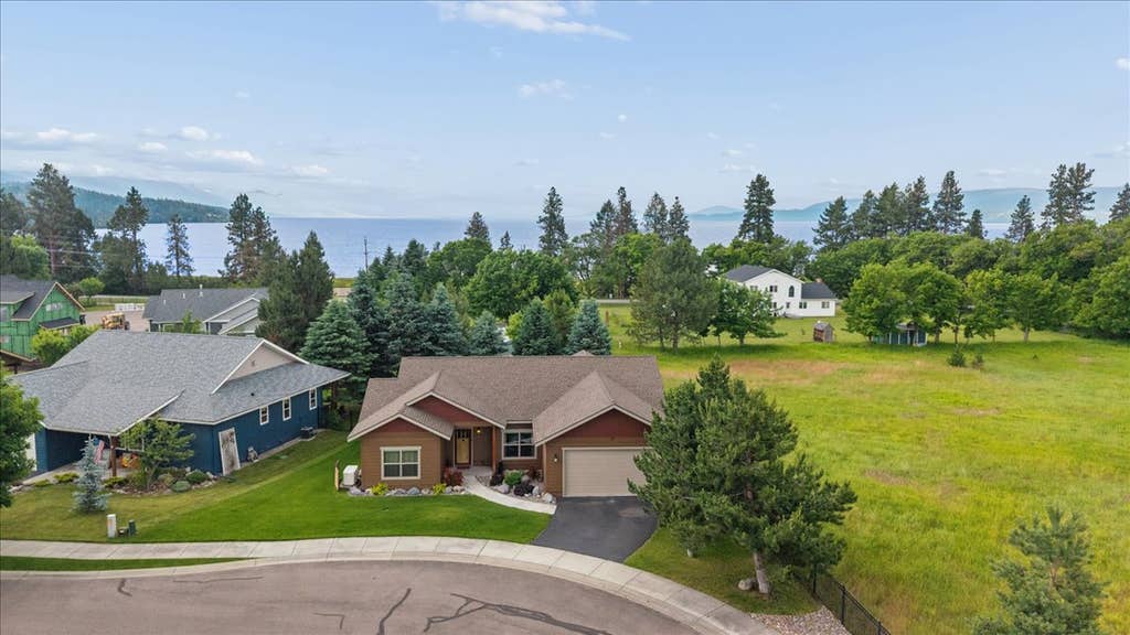 Photo of 236 Bluebunch Court, Bigfork, MT 59911 (MLS # 30073937)