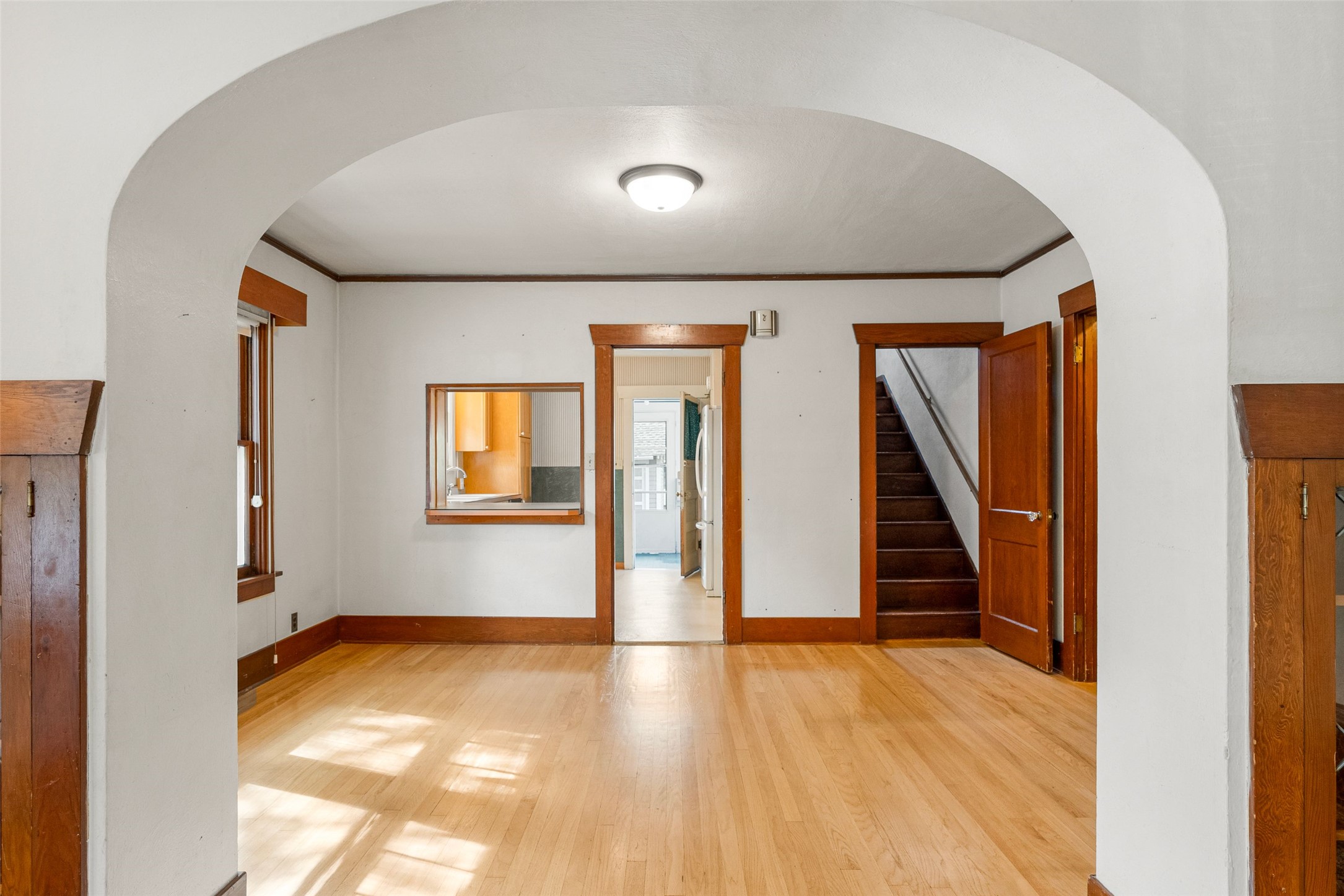 601 S 4th Street W